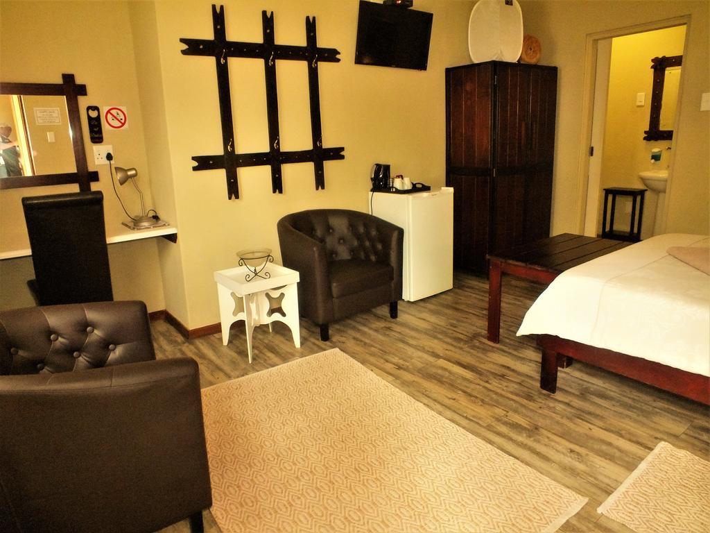Uzuri Guesthouse CC Windhoek Eksteriør billede