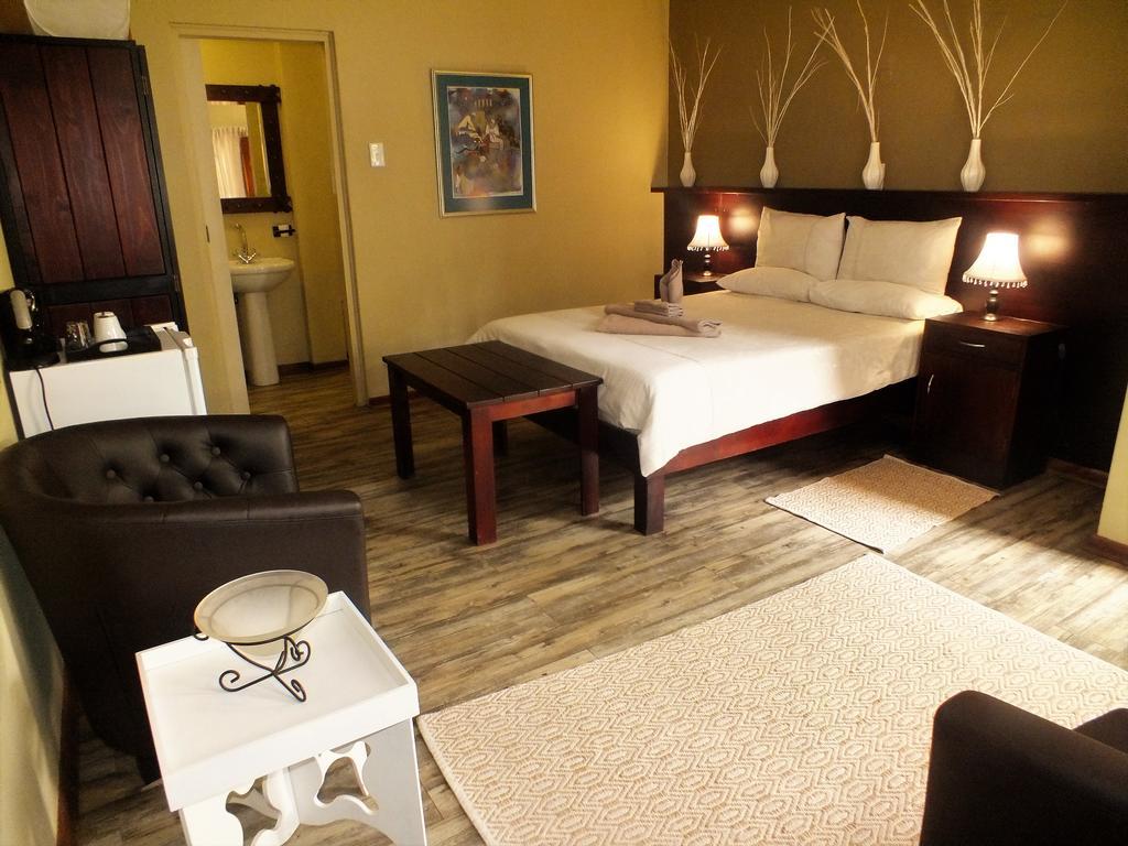 Uzuri Guesthouse CC Windhoek Eksteriør billede