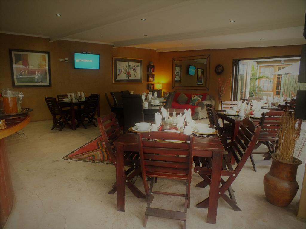 Uzuri Guesthouse CC Windhoek Eksteriør billede