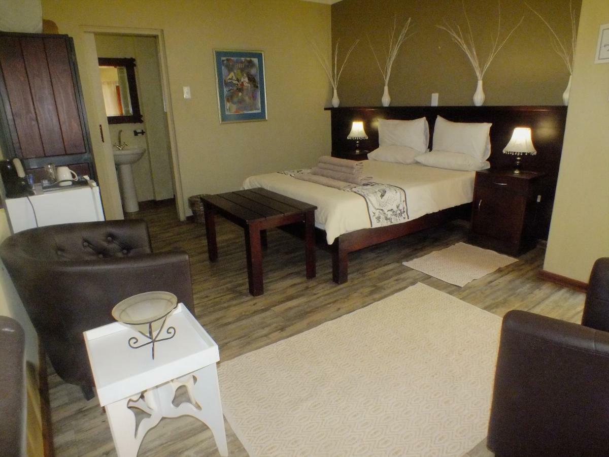 Uzuri Guesthouse CC Windhoek Eksteriør billede